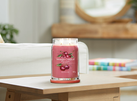 Yankee Candle Signature