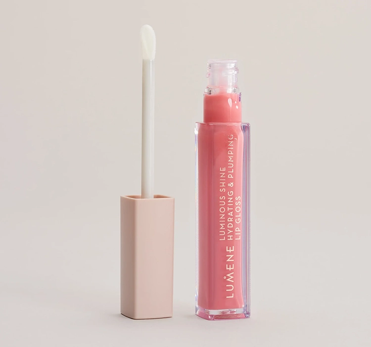 LUMENE HYDRATING & PLUMPING LIP GLOSS 6 SOFT PINK 5ML