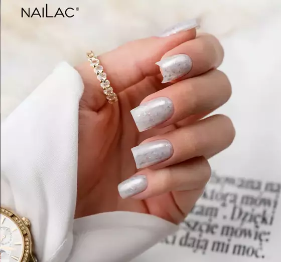 NAILAC GLAMMY BASE KAUTSCHUKBASIS MILK & SILVER 7ML