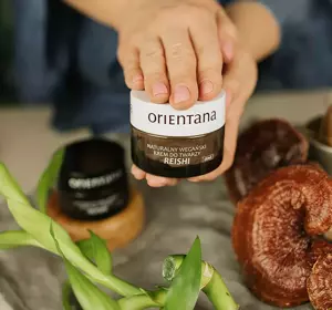 ORIENTANA REISHI VEGANE GESICHTSCREME FÜR TAG 50ML