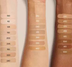 REVLON COLORSTAY FOUNDATION MIT HYALURONSÄURE FÜR TROCKENE HAUT 240 MEDIUM BEIGE 30ML