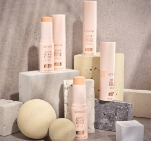 Catrice Soft Glam Filter Stick Foundation-Stift 010 Fair Light 9g