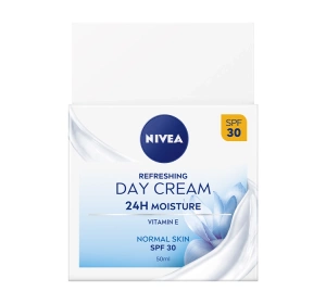 NIVEA 24h Feuchtigkeit Tagescreme mit SPF30 50ml