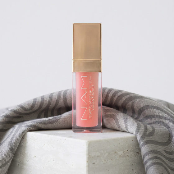 NAM Dewy Guard Lippen-Serum SPF 15 01 8 ml