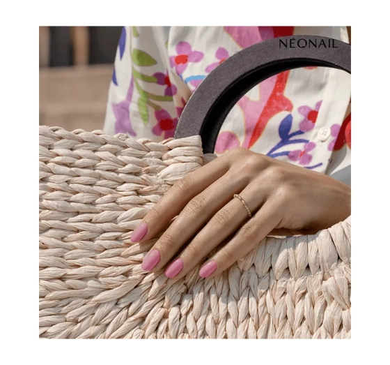 Kliknij na zdjęcie, aby je powiększyć NEONAIL CANDY GIRL HYBRIDLACK 3751 ROSY MEMORY 7,2ML