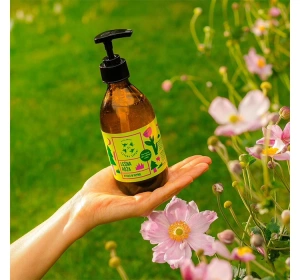 Mydlarnia Cztery Szpaki Flüssigseife Waldrose 300 ml