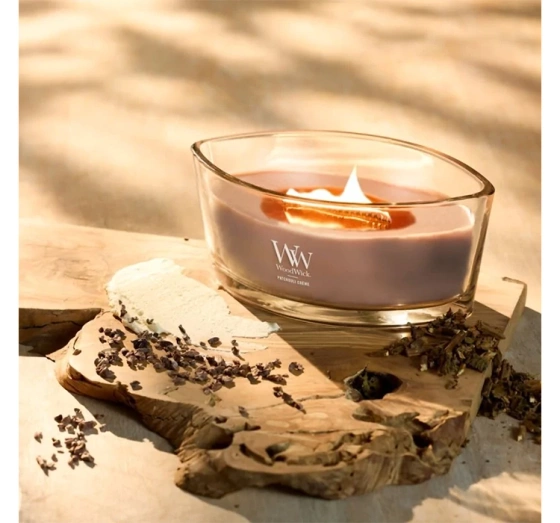 Kliknij na zdjęcie, aby je powiększyć Woodwick Elipse Jar Candle Duftkerze Patchouli Creme 453,6 g