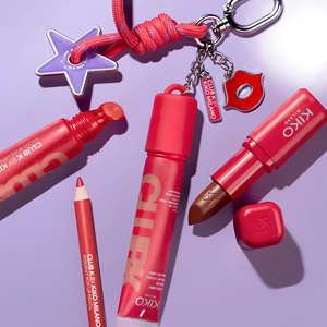 KIKO Milano Club K Pigment Pop Lipstick – feuchtigkeitsspendender, deckender Lippenstift 17 Extra Vibes 3,5 g