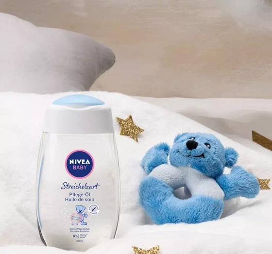 Kliknij na zdjęcie, aby je powiększyć NIVEA BABY PFLEGEÖL 200 ML