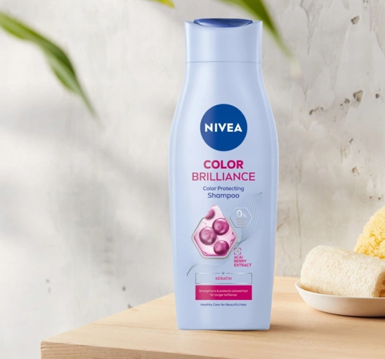 NIVEA Color Brilliance Farbpflegendes Shampoo für coloriertes Haar 400 ml