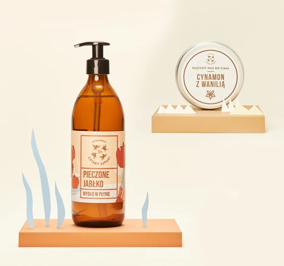 Mydlarnia Cztery Szpaki Geschenkset mit Naturkosmetik Apfel mit Zimt Flüssigseife Gebackener Apfel 300 ml + Körpermousse Zimt mit Vanille 150 ml