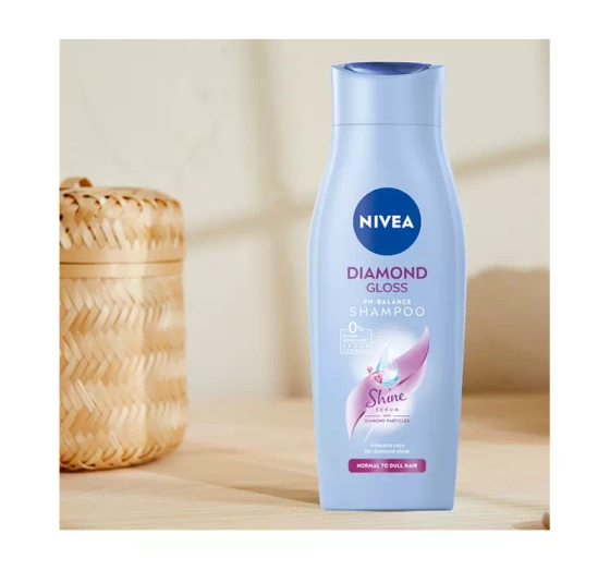 Kliknij na zdjęcie, aby je powiększyć NIVEA Diamond Gloss Sanftes Pflegeshampoo 400ml
