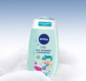 NIVEA KIDS 2 IN 1 SHOWER & SZAMPOO DUSCHGEL UND SHAMPOO MAGIC APPLE SCENT 500ML