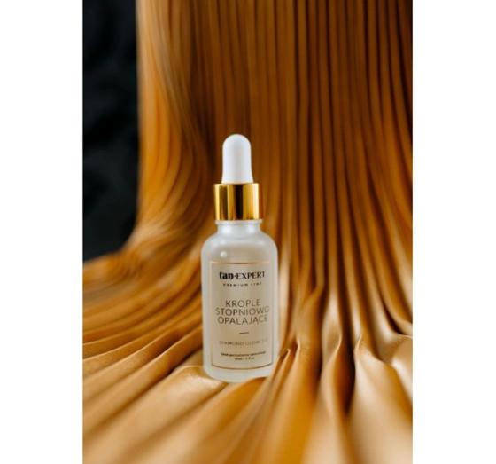 Kliknij na zdjęcie, aby je powiększyć TANEXPERT PREMIUM LINE DIAMOND GLOW 2.0 BRÄUNUNGSTROPFEN 30ML