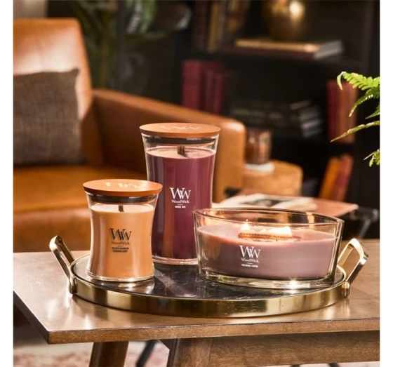 Kliknij na zdjęcie, aby je powiększyć Woodwick Elipse Jar Candle Duftkerze Patchouli Creme 453,6 g