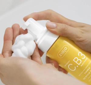 Ziaja Witamina C. B3 Multivitamin-Schaum zur Gesichtsreinigung 150 ml