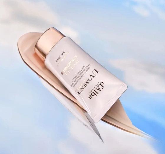 d'Alba Waterfull Tone-Up Pink Correcting Korrigierend-tonisierende Creme mit SPF50+ 50 ml