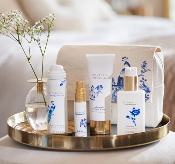 Rituals Amsterdam Collection Tulip & Japanese Yuzu Reiseset mit Kosmetiktasche  Duschschaum + Handcreme + Körpercreme + Duftnebel 