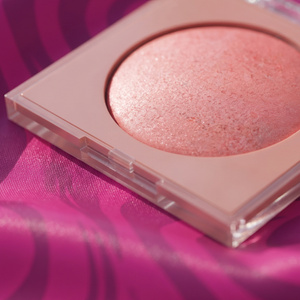 NAM Shimmer Blusher – strahlendes Rouge 03 Pink Sunset 4 g