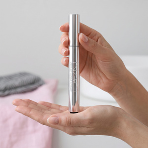 NAM Underlight Luminous Concealer – aufhellender Concealer für die Augenpartie 01 Pearly Rose 3,2 g