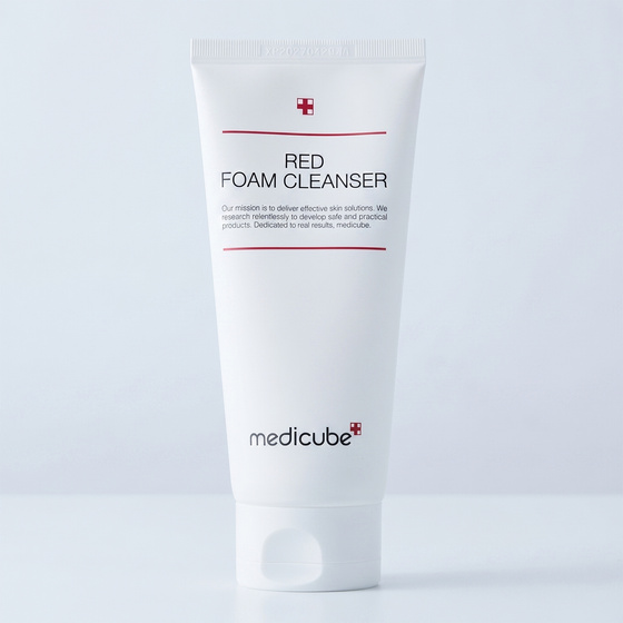 Kliknij na zdjęcie, aby je powiększyć Medicube Red Foam Cleanser – reinigender Gesichtsreinigungsschaum 120 ml