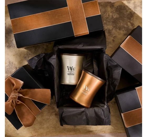 Kliknij na zdjęcie, aby je powiększyć Woodwick Medium Jar Candle Duftkerze Volcanic Orris 275 g