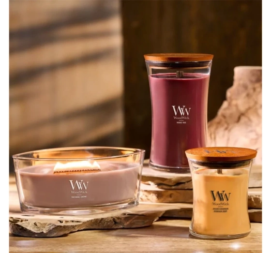 Kliknij na zdjęcie, aby je powiększyć Woodwick Elipse Jar Candle Duftkerze Patchouli Creme 453,6 g