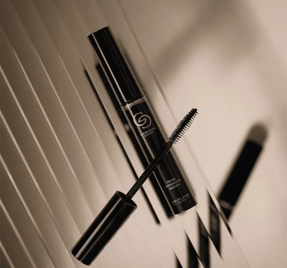 Kliknij na zdjęcie, aby je powiększyć Oriflame Giordani Gold Volume Phenomenon Mascara Black 8ml