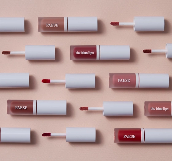 Kliknij na zdjęcie, aby je powiększyć PAESE THE KISS LIPS MATTER LIPPENSTIFT 05 RASPBERRY RED 3,4ML
