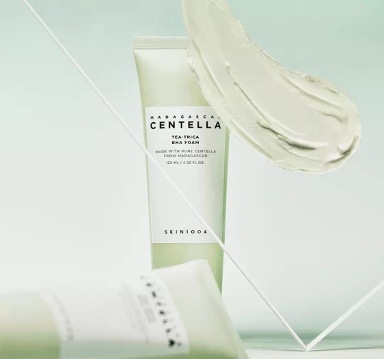 Kliknij na zdjęcie, aby je powiększyć SKIN1004 TEA-TRICA BHA FOAM REINIGUNGSSCHAUM FÜR GESICHT 125ML