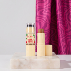 Lovely Toasty Bliss cremiger Bronzer-Stift 02 Hazelnut Cream 6 g