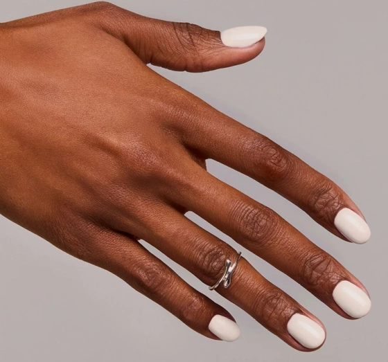 Kliknij na zdjęcie, aby je powiększyć SEMILAC UV HYBRID NAGELLACK CREAMY COOKI 162