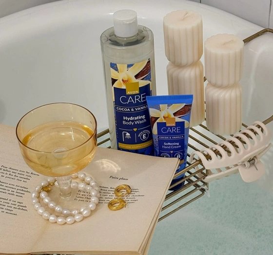 Kliknij na zdjęcie, aby je powiększyć Avon Care Duschgel Cocoa & Vanilla 500 ml