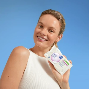 NIVEA Cleansing Wipes Caring Feuchte Abschminktücher für trockene Haut 25 Stück