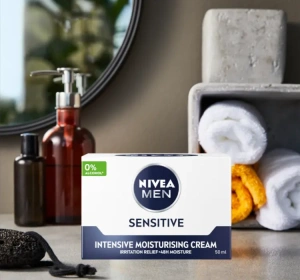 NIVEA MEN SESITIVE FACE CREAM FEUCHTIGKETISSPENDENDE GESICHTSCREME 50ML