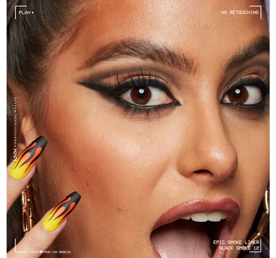 Kliknij na zdjęcie, aby je powiększyć NYX PROFESSIONAL MAKEUP EPIC SMOKE LINER EYELINER 12 BLACK SMOKE 0,17 G