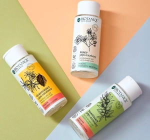 BIOTANIQE ECOLOGIQ FEUCHTIGKEITSSPENDENDE OLIVEN-MIZELLENLÖSUNG 300ML