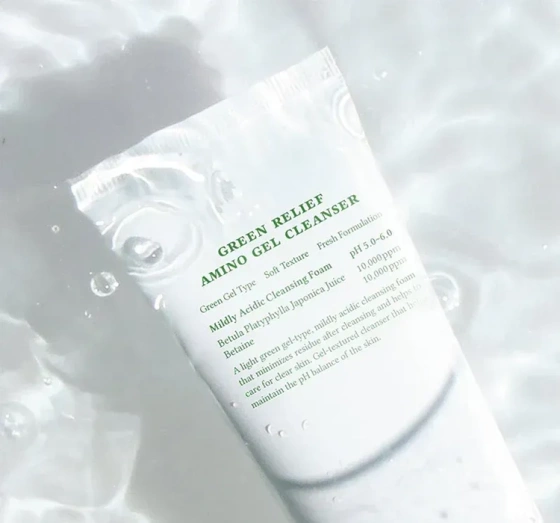 Kliknij na zdjęcie, aby je powiększyć Dr. Althea Pro Lab Green Relief Amino Aminosäure-Gesichtsreinigungsgel 100 ml