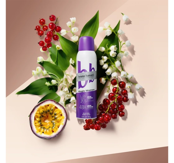 Kliknij na zdjęcie, aby je powiększyć Bruno Banani Magic Woman Deodorant Spray 150ml