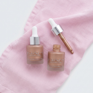 NAM Blonzing Drops – aufhellender flüssiger Bronzer-Rouge 01 15 ml