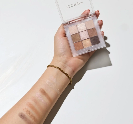 Kliknij na zdjęcie, aby je powiększyć Gosh Eyedentity Lidschattenpalette 007 Be Honey 6 g