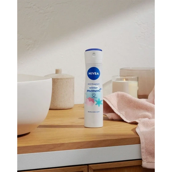 NIVEA Winter Moment Damen-Deospray 150 ml