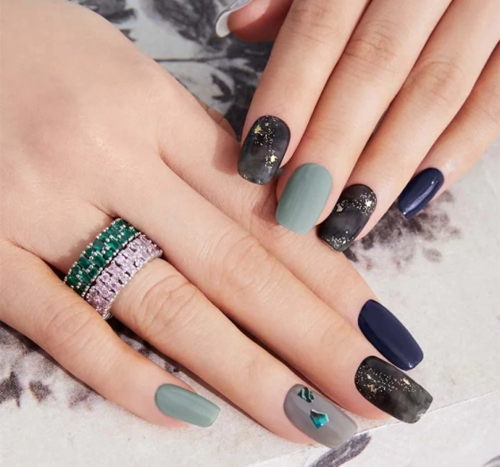 Kliknij na zdjęcie, aby je powiększyć OHORA HYBRIDLACK IM AUFKLEBER SANSOO