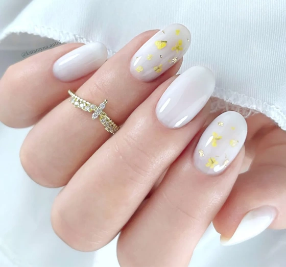 Kliknij na zdjęcie, aby je powiększyć Claresa Hard & Easy Aufbaugel Milky White 12 g