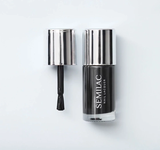 Kliknij na zdjęcie, aby je powiększyć Semilac Nail Lacquer Klassischer Nagellack 109 Classic Black 9 ml