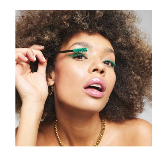 Kliknij na zdjęcie, aby je powiększyć Gosh Boombastic Crazy Volume Mascara verlängernd-verdickende Mascara 003 Olive Green 13 ml