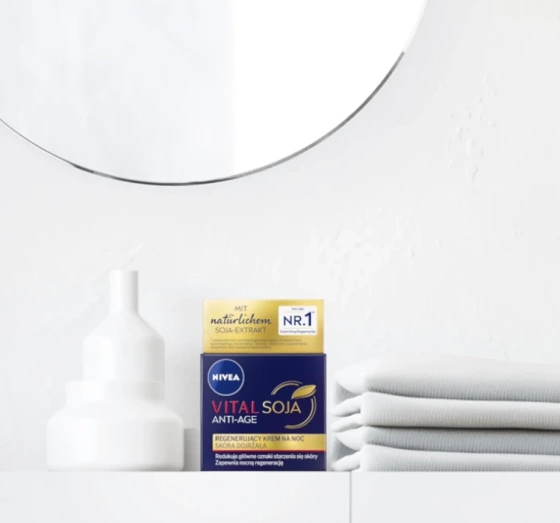 NIVEA Vital Soja regenerierende Nachtcreme 50 ml