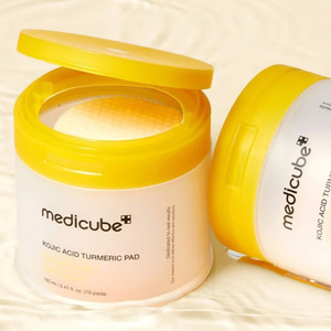 Medicube Kojic Acid Kojic Acid Turmeric Pad – aufhellende Gesichts-Tonisierungspads gegen Hautverfärbungen mit Kojisäure, 70 Stück