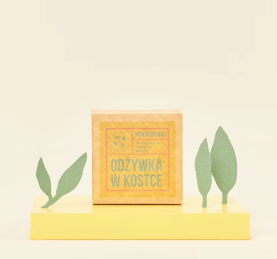 Kliknij na zdjęcie, aby je powiększyć Mydlarnia Cztery Szpaki Zitronen-Eukalyptus Feste Haarspülung 55g