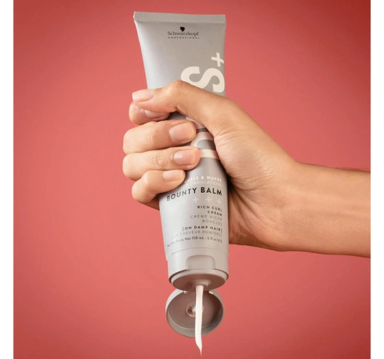 Kliknij na zdjęcie, aby je powiększyć Schwarzkopf Osis+ Bounty Balm Creme für lockiges und welliges Haar 150ml